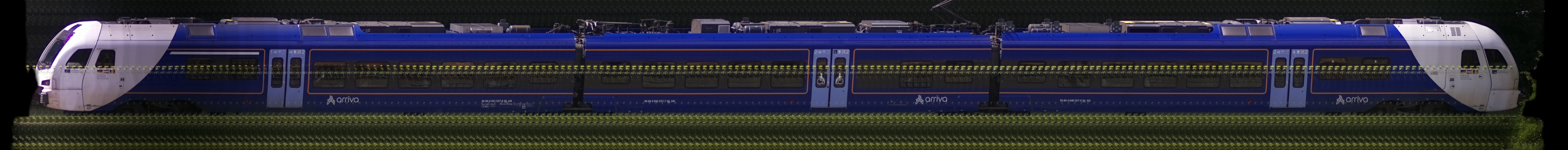 There should be a train photo here :'(
