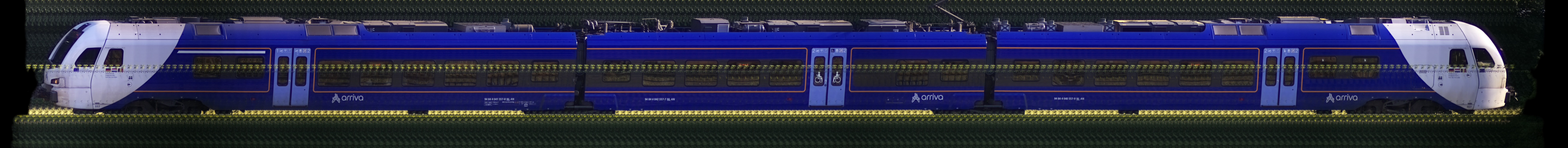 There should be a train photo here :'(