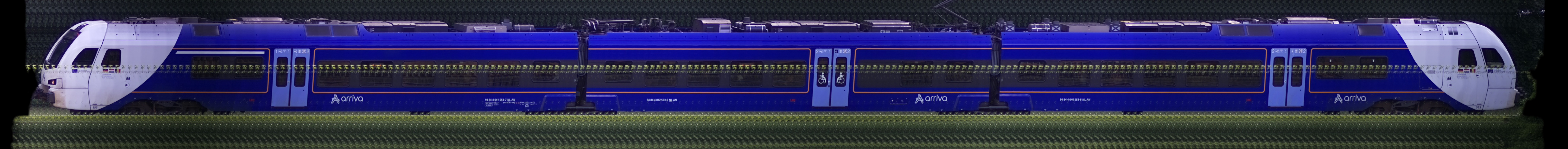 There should be a train photo here :'(