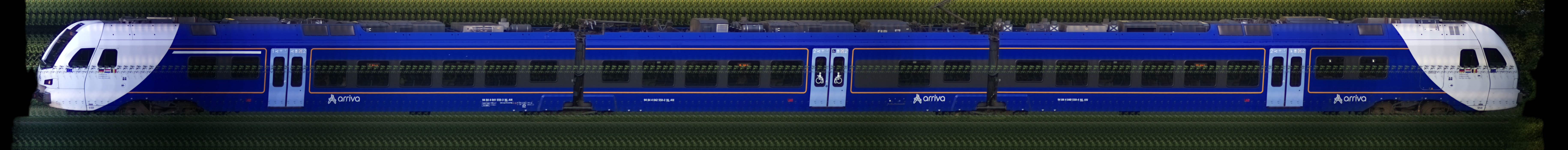 There should be a train photo here :'(