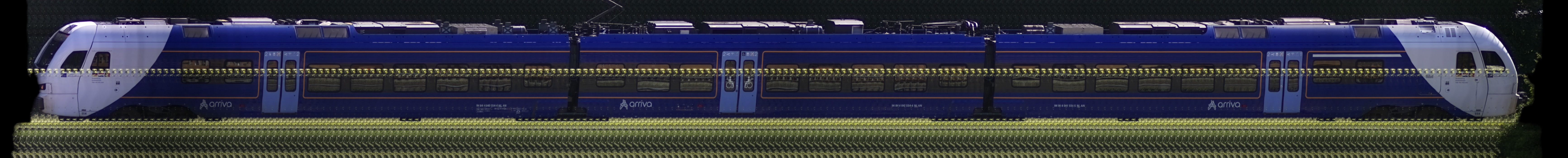There should be a train photo here :'(