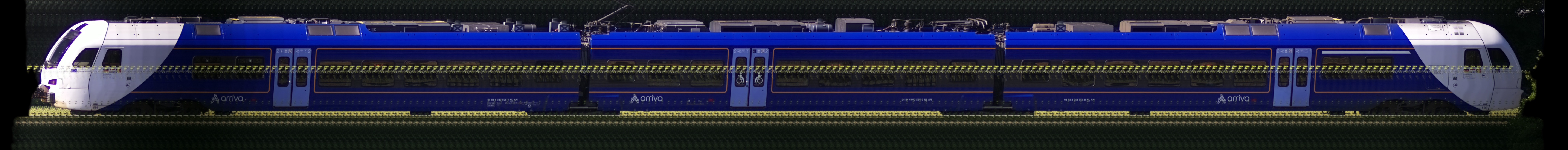 There should be a train photo here :'(