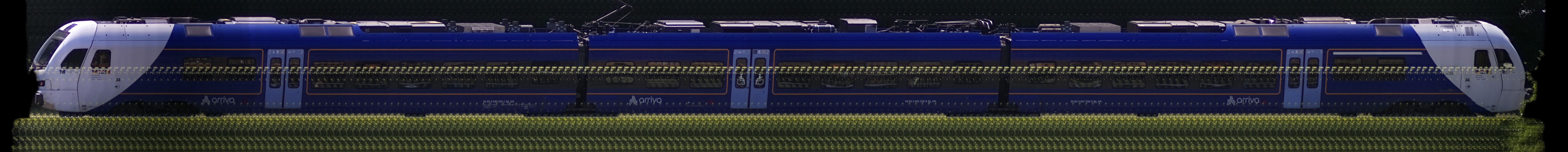 There should be a train photo here :'(