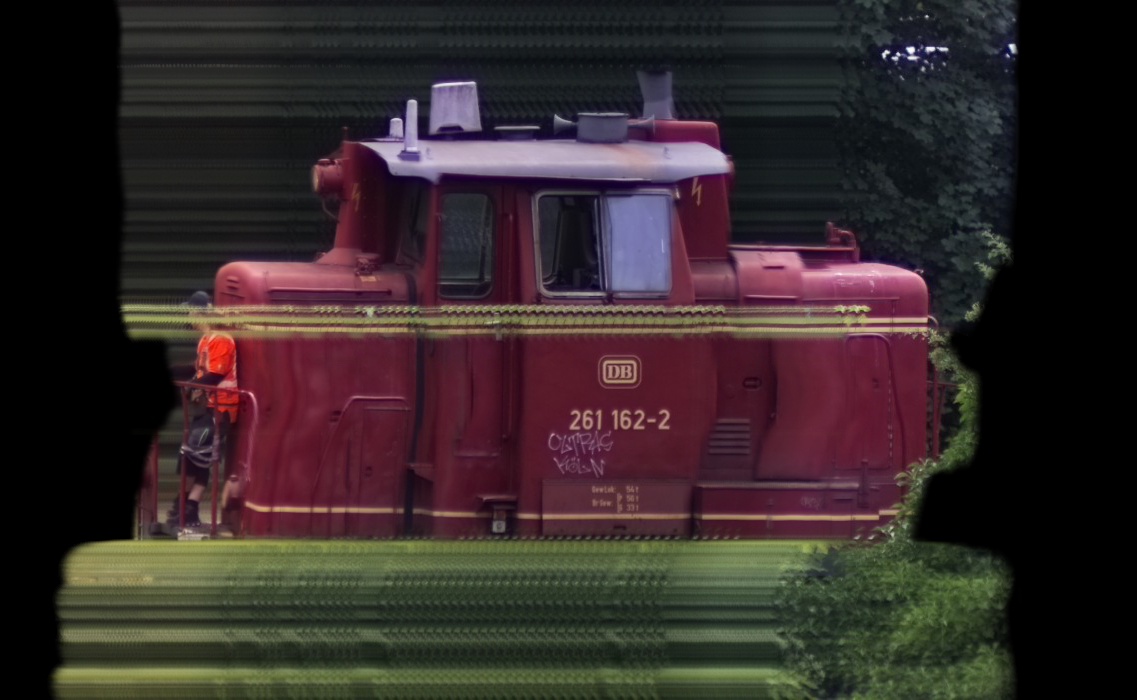 There should be a train photo here :'(