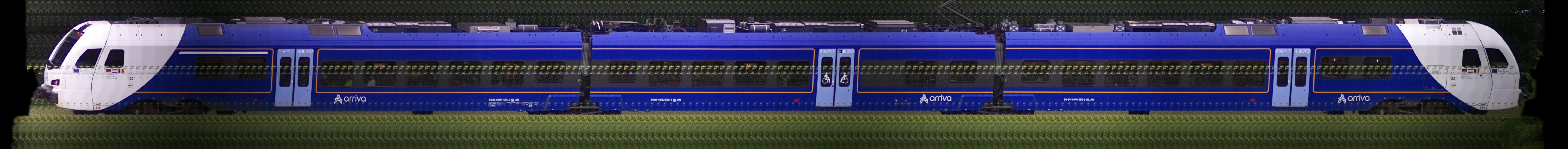 There should be a train photo here :'(