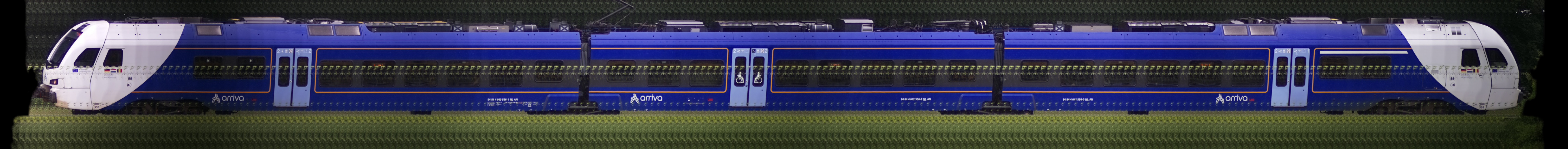 There should be a train photo here :'(
