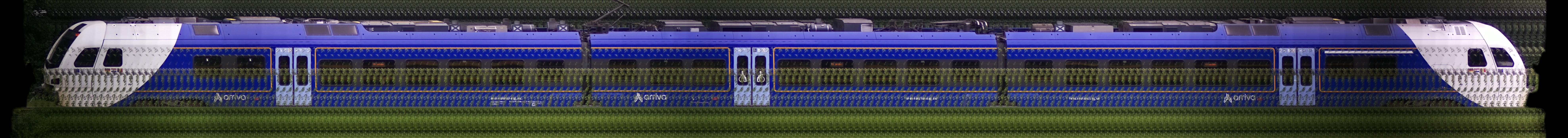 There should be a train photo here :'(