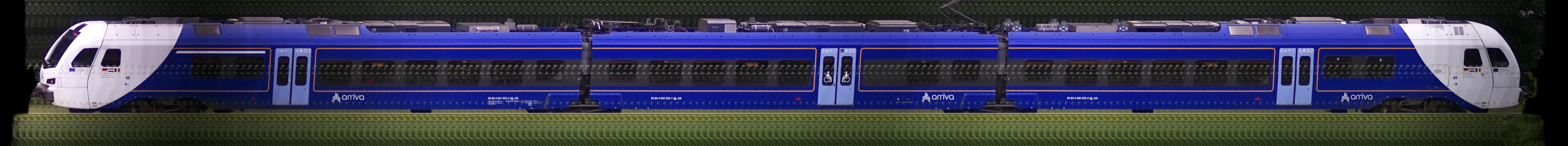 There should be a train photo here :'(
