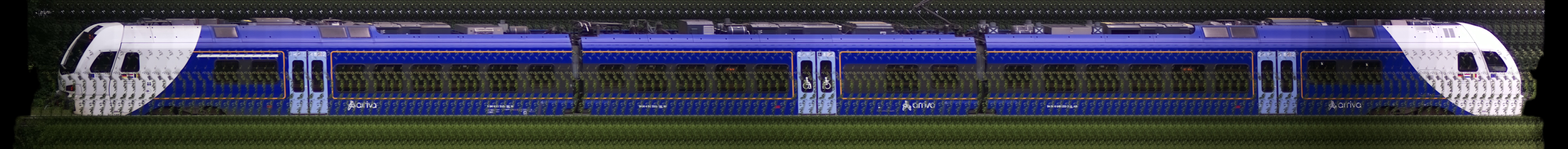 There should be a train photo here :'(