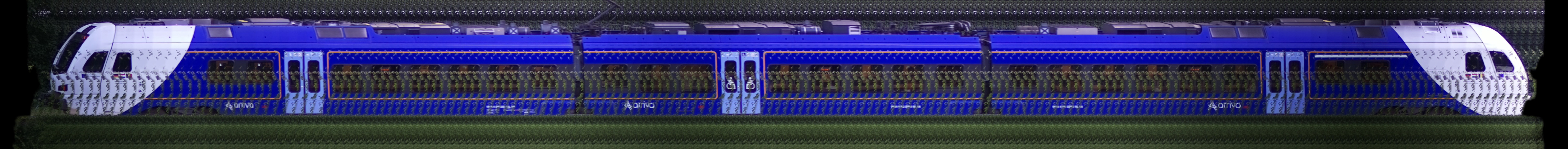 There should be a train photo here :'(
