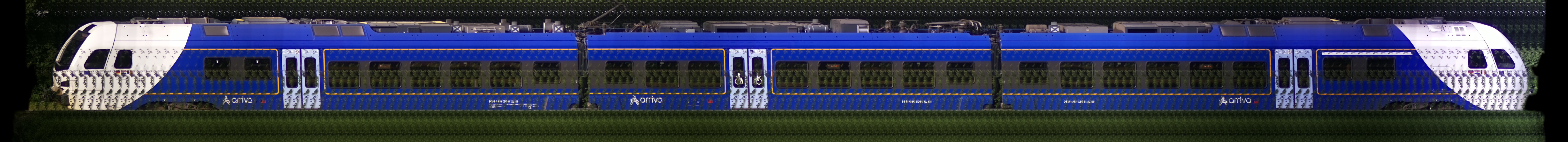 There should be a train photo here :'(