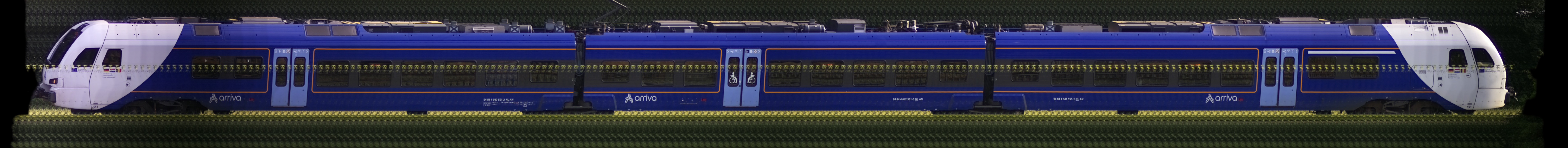 There should be a train photo here :'(