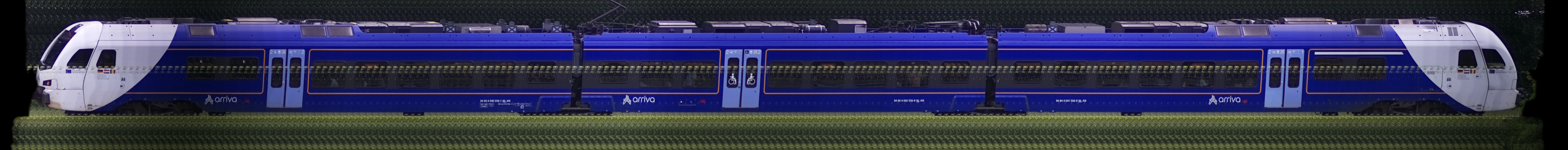 There should be a train photo here :'(