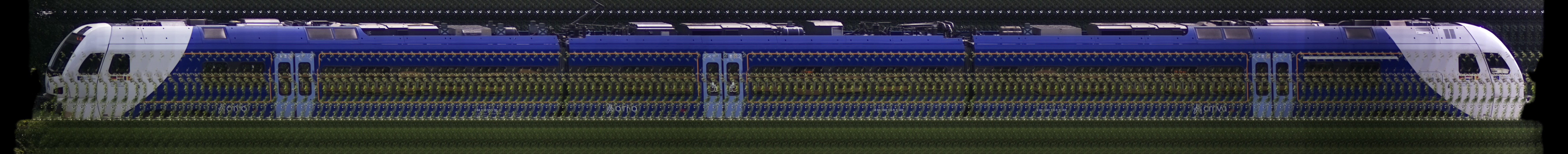 There should be a train photo here :'(