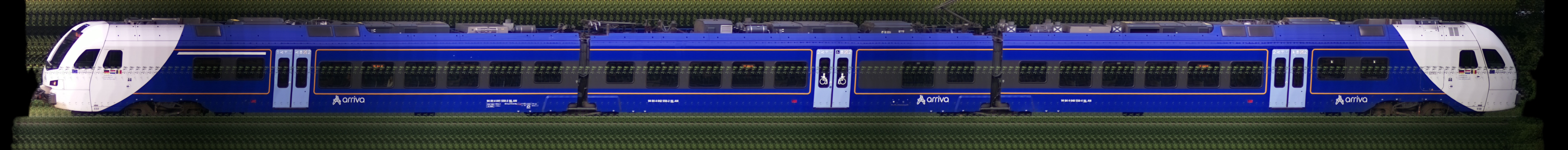 There should be a train photo here :'(