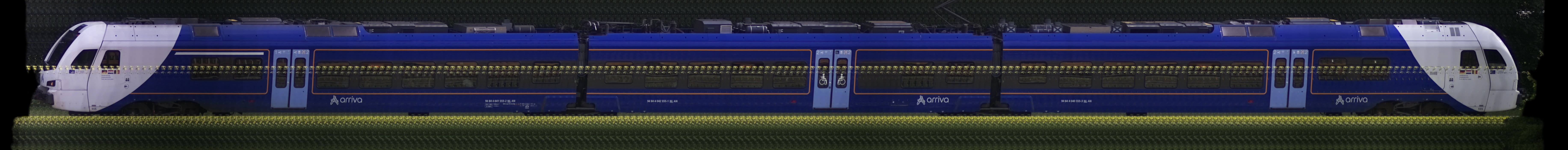 There should be a train photo here :'(