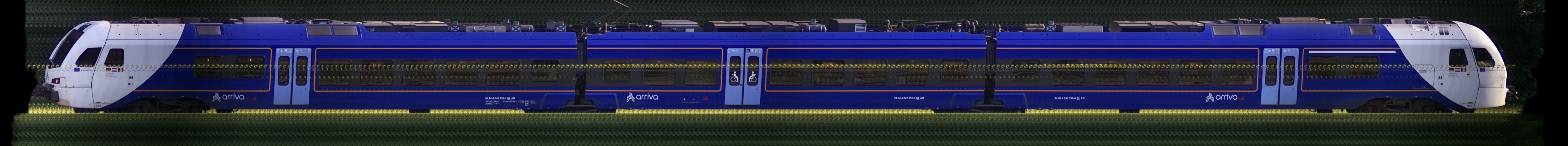 There should be a train photo here :'(