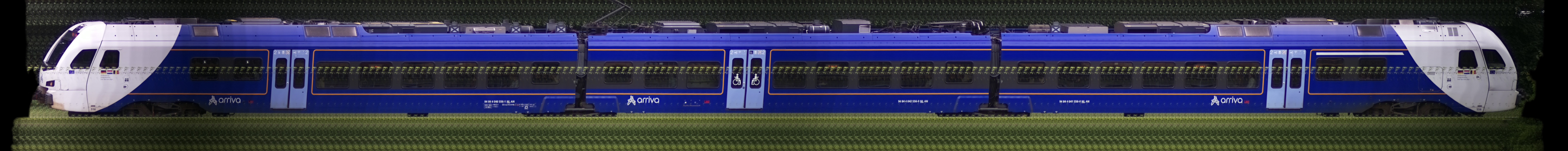 There should be a train photo here :'(