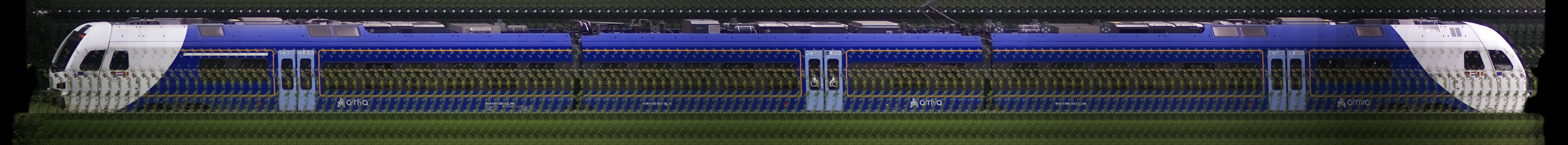 There should be a train photo here :'(