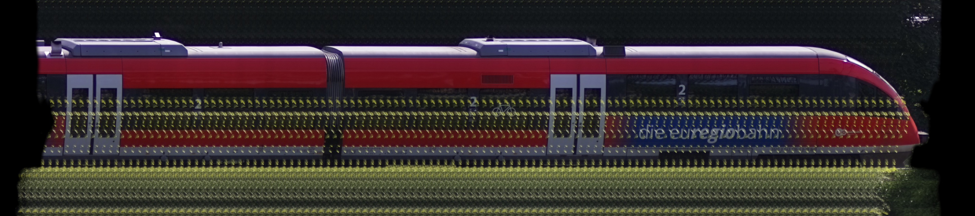 There should be a train photo here :'(