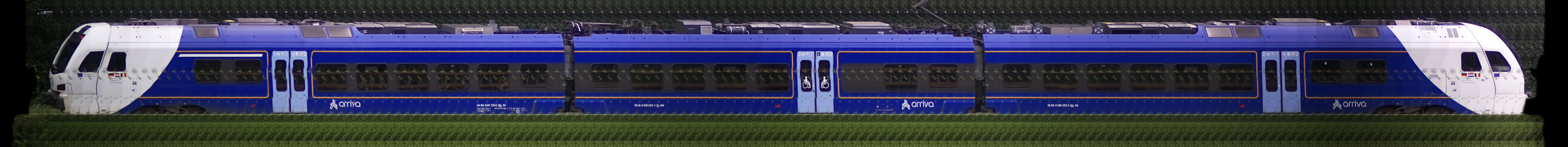 There should be a train photo here :'(