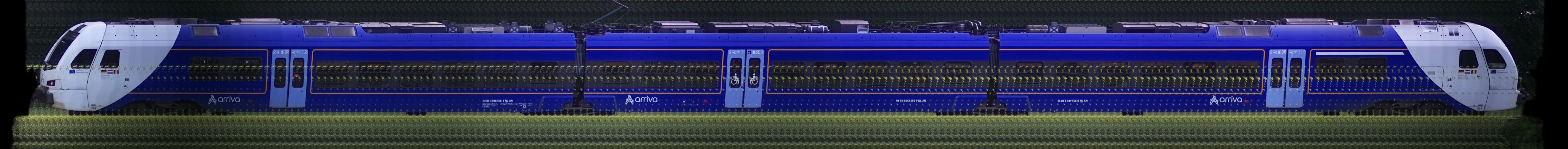 There should be a train photo here :'(