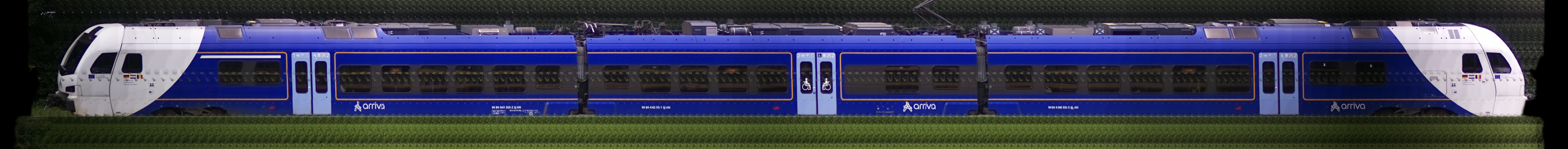 There should be a train photo here :'(