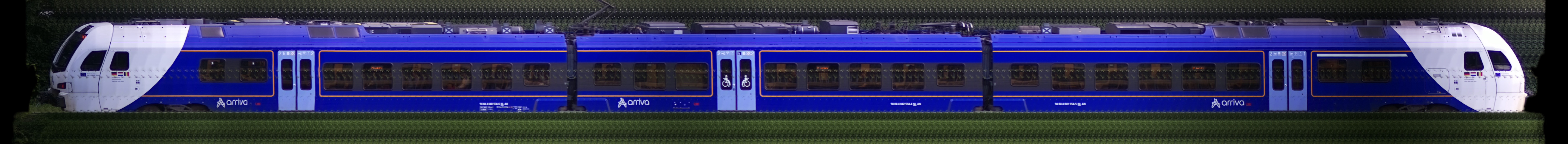 There should be a train photo here :'(