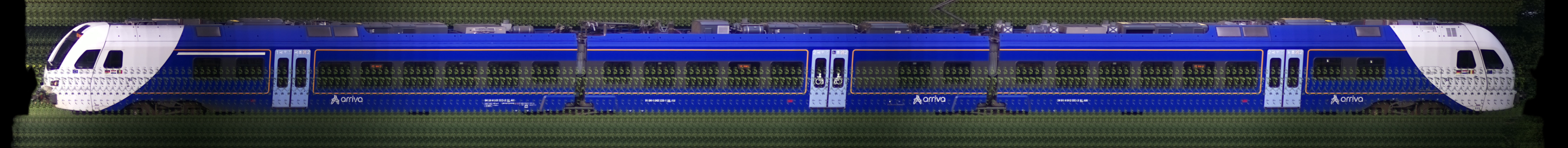 There should be a train photo here :'(