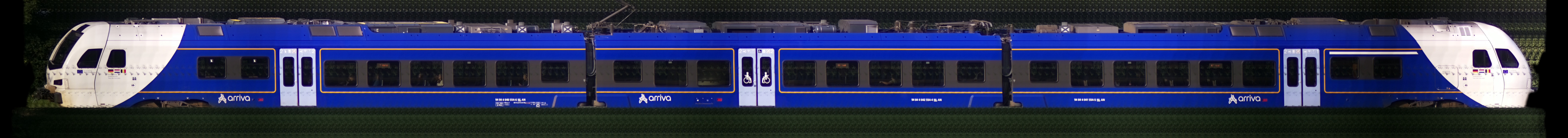 There should be a train photo here :'(