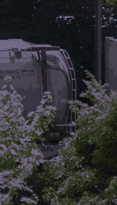 There should be a train video here :'(