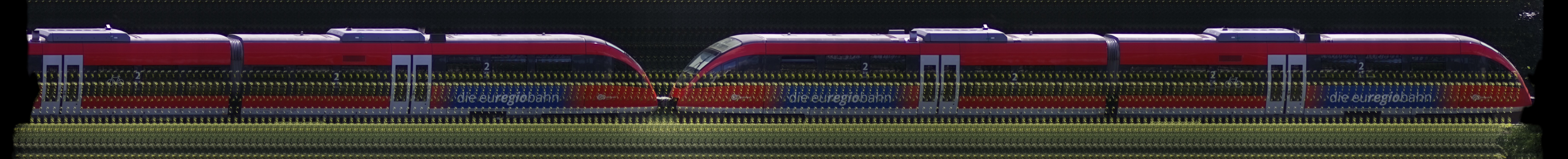 There should be a train photo here :'(