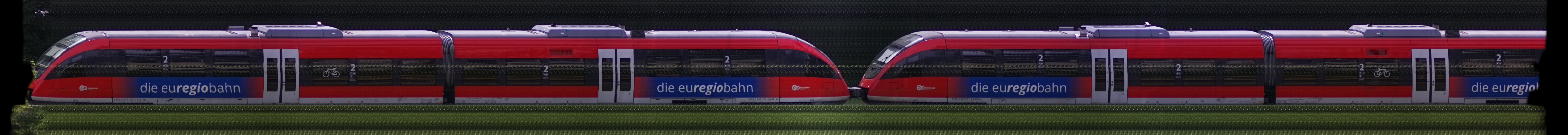 There should be a train photo here :'(