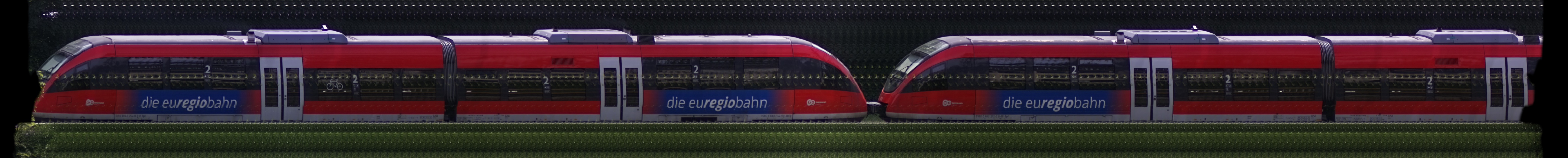 There should be a train photo here :'(