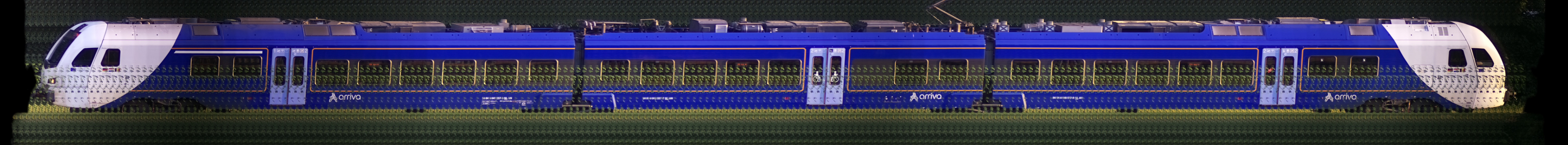 There should be a train photo here :'(