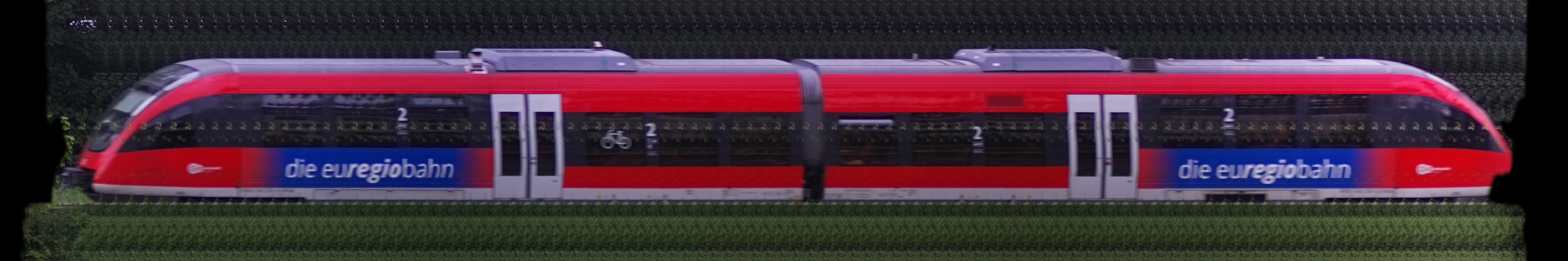 There should be a train photo here :'(