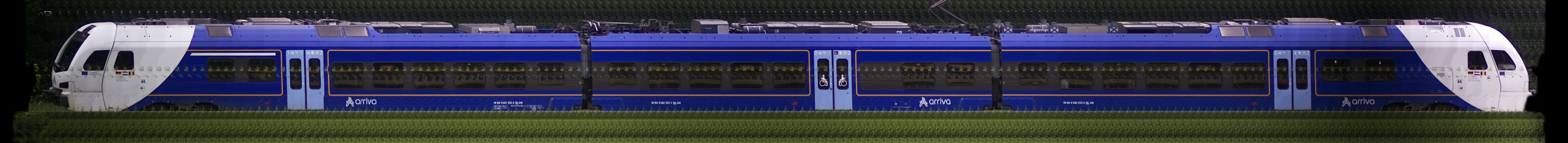 There should be a train photo here :'(
