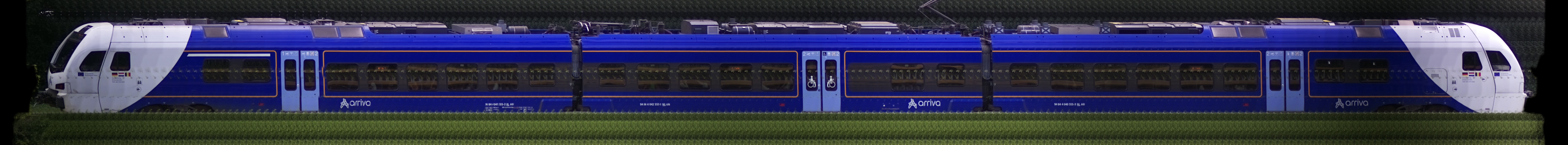 There should be a train photo here :'(