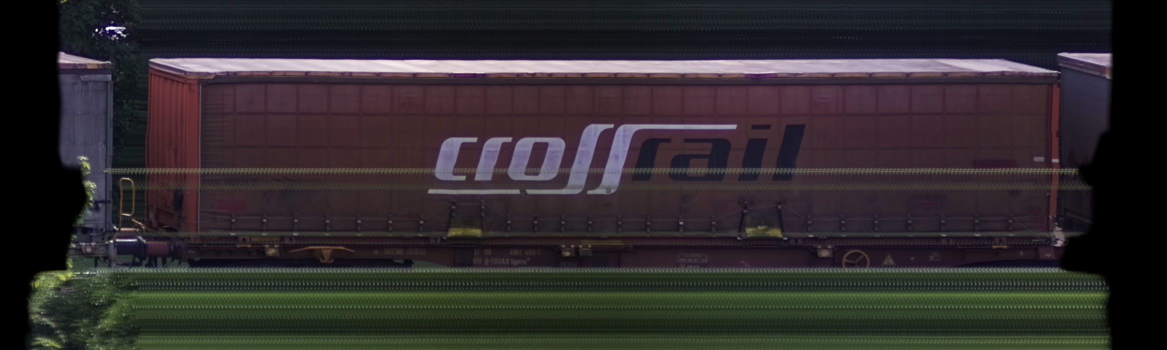 There should be a train photo here :'(