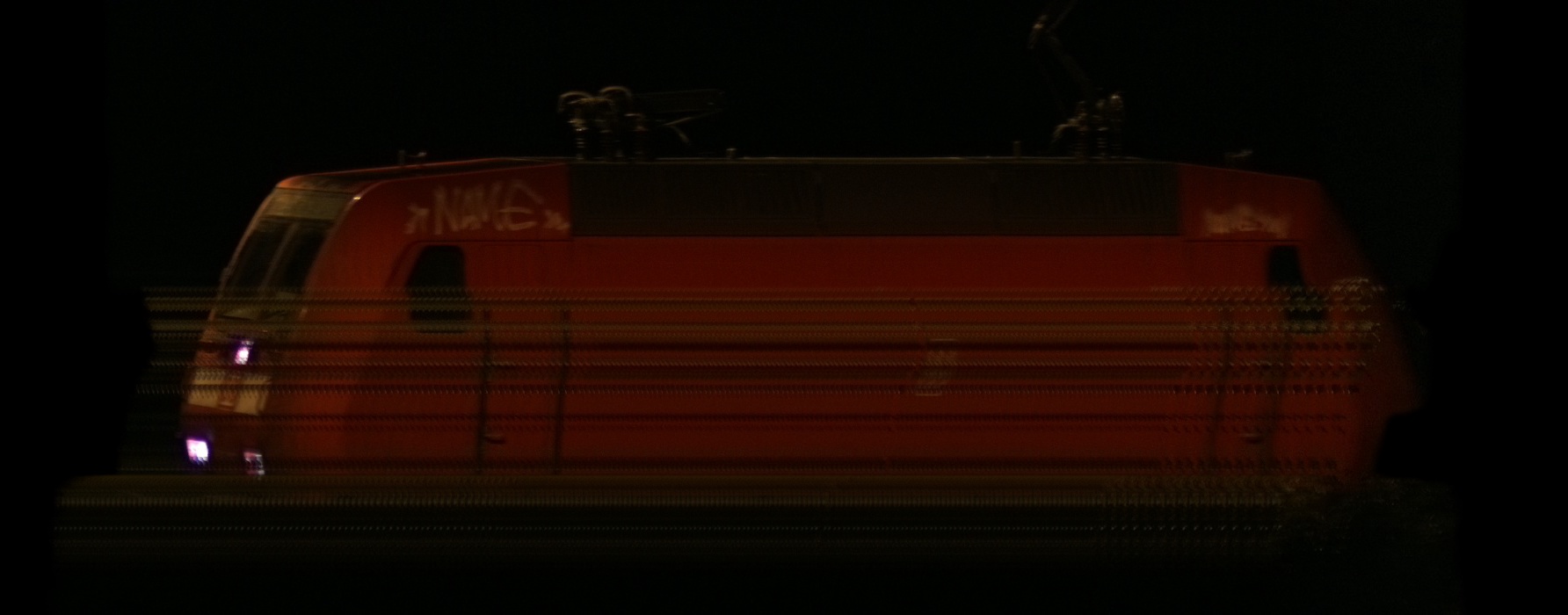 There should be a train photo here :'(