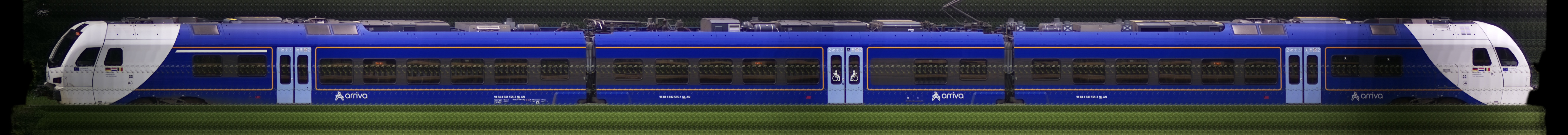 There should be a train photo here :'(