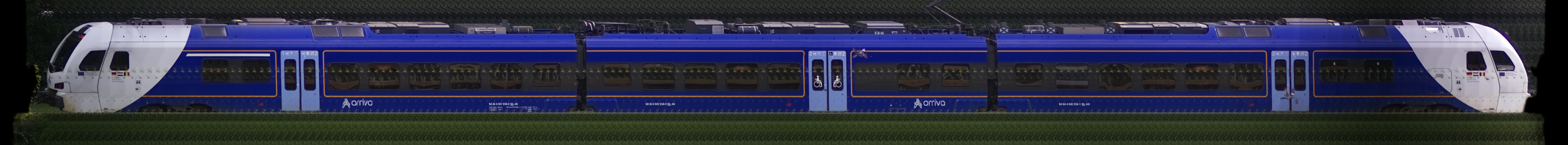 There should be a train photo here :'(