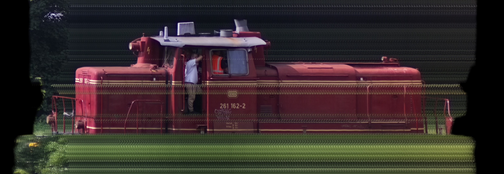 There should be a train photo here :'(