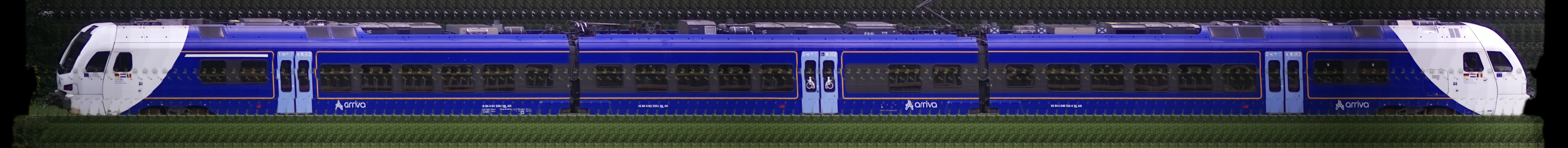 There should be a train photo here :'(
