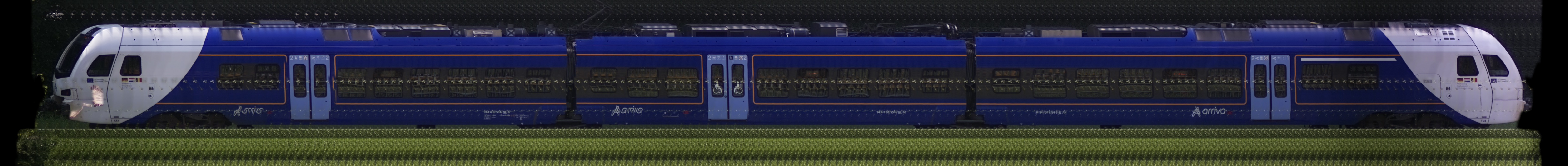 There should be a train photo here :'(