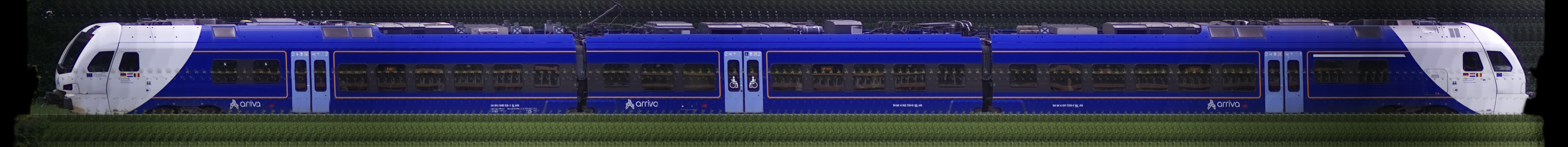 There should be a train photo here :'(