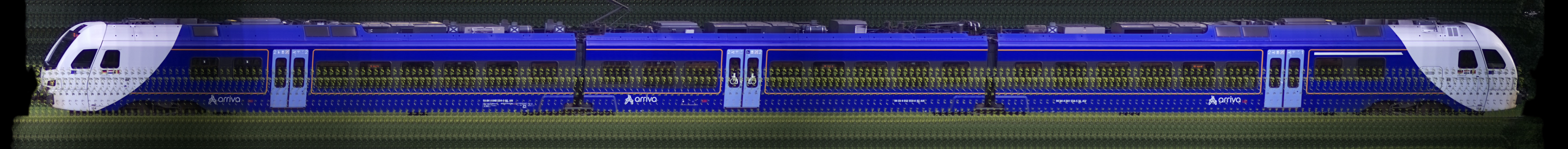 There should be a train photo here :'(