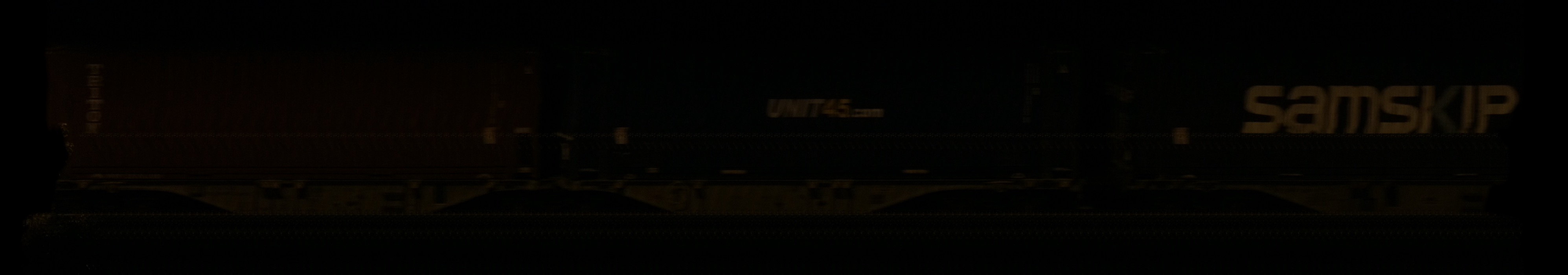 There should be a train photo here :'(