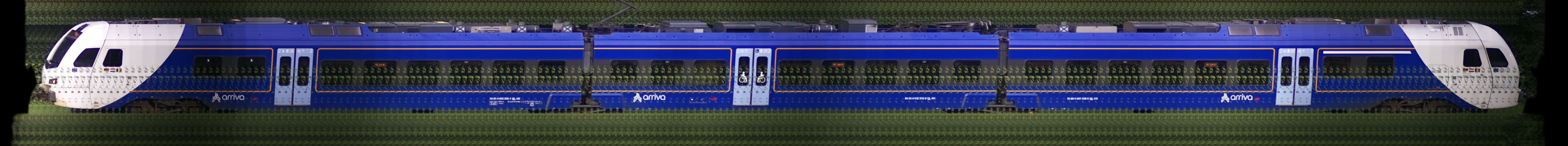 There should be a train photo here :'(