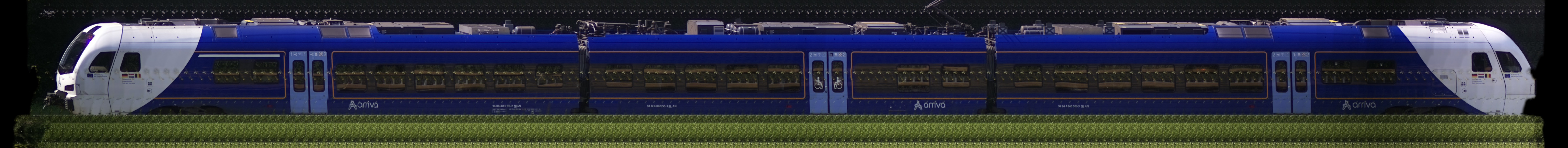 There should be a train photo here :'(